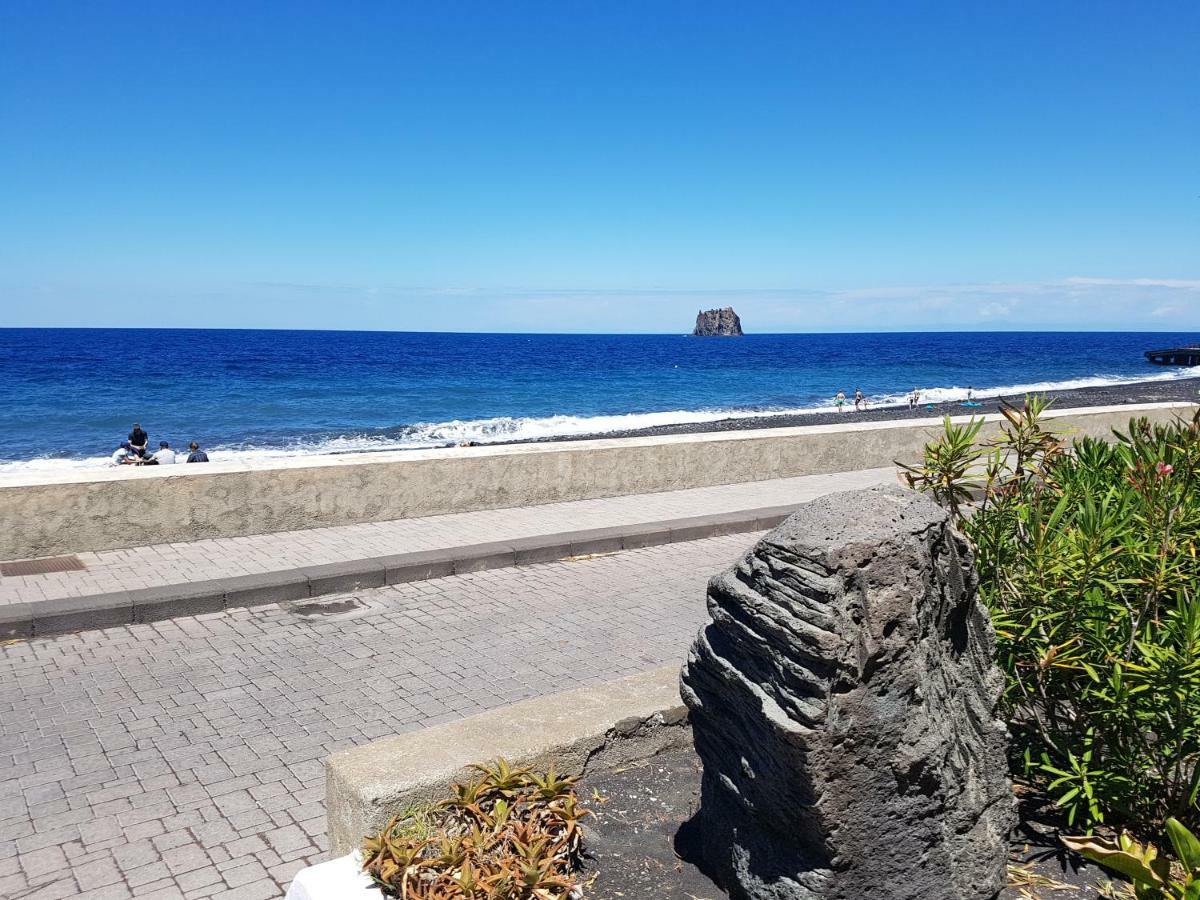 Stromboli Vacanze ภายนอก รูปภาพ